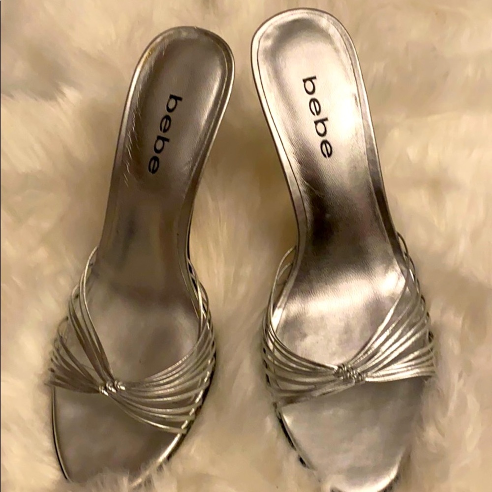 bebe Twist Front Heels/Sandals Leather top Bottom